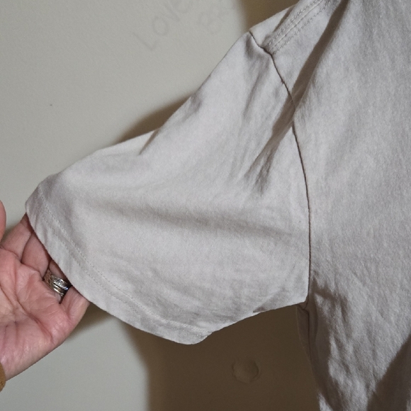 MAD Engine Lover Heart Graphic T Shirt Swifty SM Beige Cotton Blend NWT - Picture 5 of 9